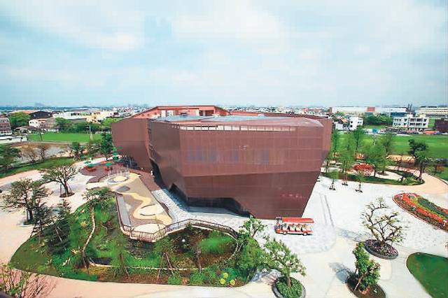 臺灣觀光工廠 傳統(tǒng)制造業(yè)的華麗轉(zhuǎn)身與休閑新風(fēng)尚